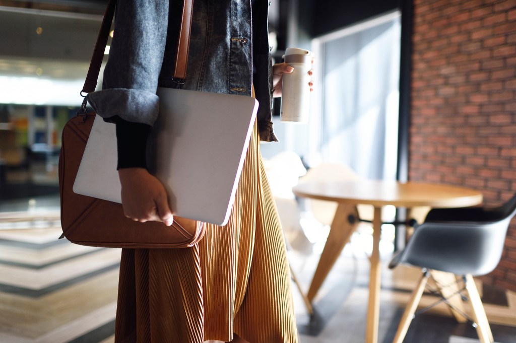 Acquiring and Retaining Employees in a New Work Environment