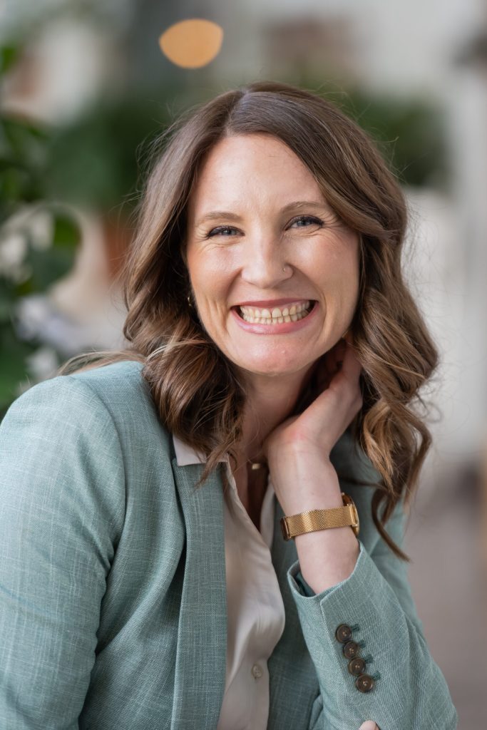 Insights From the C-Suite: Eliza Pesuit, CEO, Global Glimpse